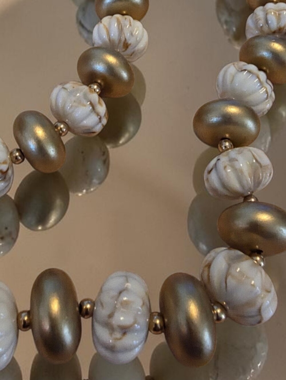 New!  Matte Gold & Beige Marbled Textured Beaded Statement Necklace • NWOT 1065 - Picture 3 of 5